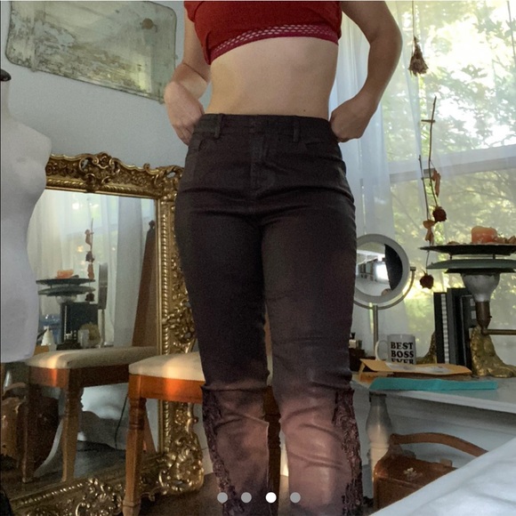 🧓🏾BNWT soft surroundings jeans w appliqué👮🏿♂️ - Picture 4 of 4